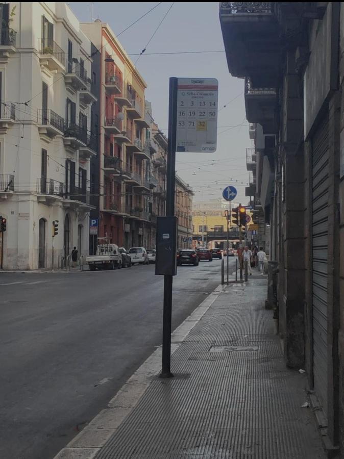 Lux Loft In Centro Apartman Bari Kültér fotó