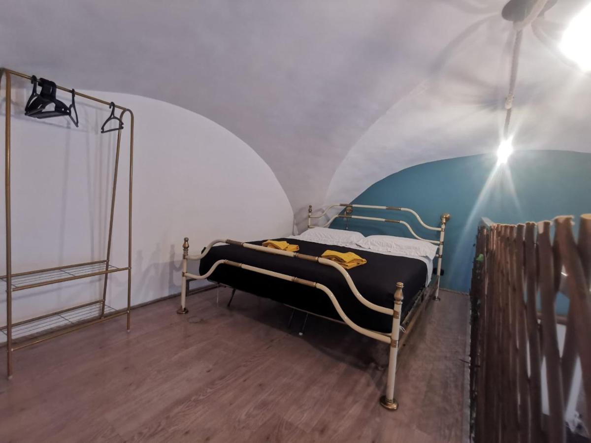 Lux Loft In Centro Apartman Bari Kültér fotó